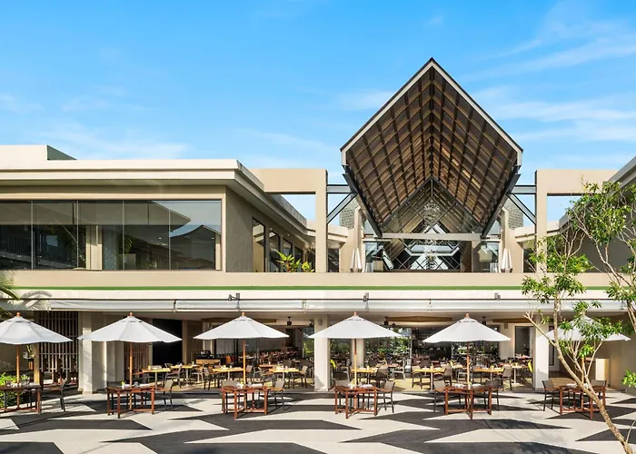 Le Meridien Khao Lak Resort & Spa