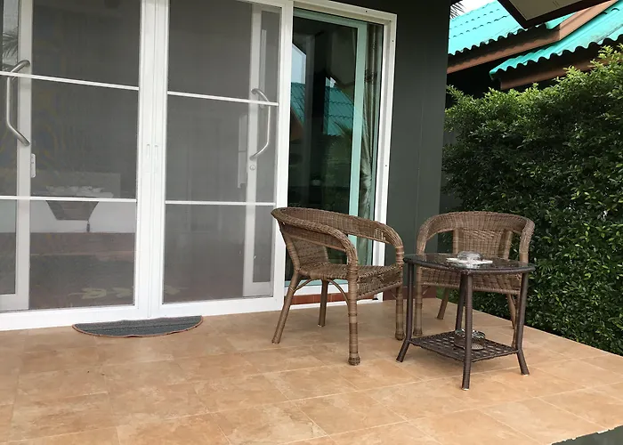 Hongte Khaolak Resort