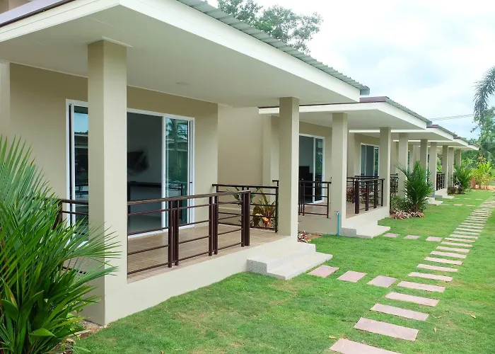 The Oasis Khaolak Resort - Sha Plus