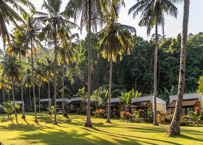 Phukhaolak Resort