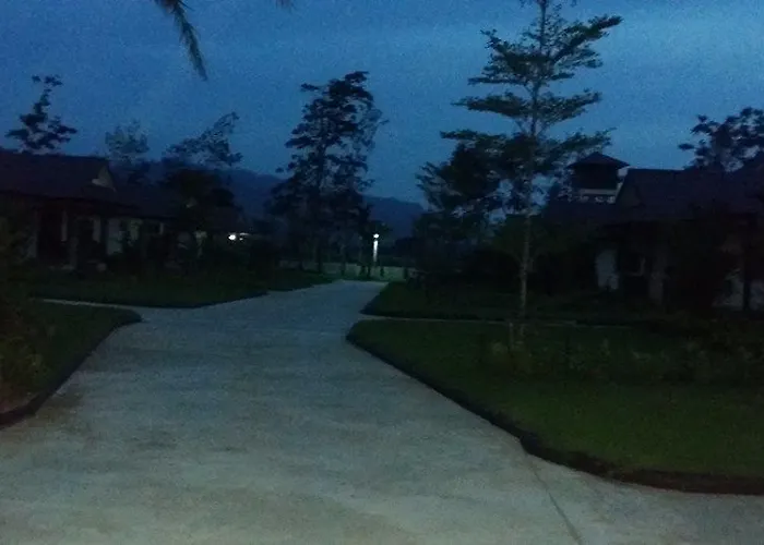 Dachatorn Village